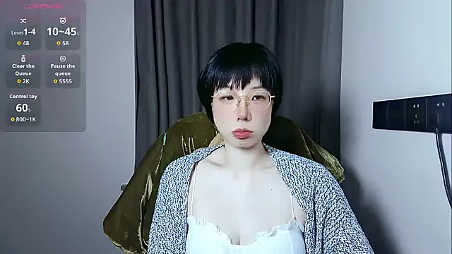 lin lin 520 520 online show from 05/07/26, 03:39