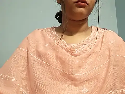 Emma 4433 online show from 04/20/26, 06:20