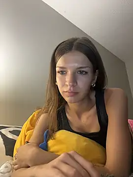 Angelmae2947 online show from 04/17/26, 01:41