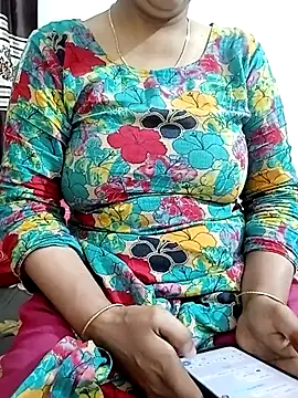 Miss-Akhi5500 online show from 03/19/26, 12:14