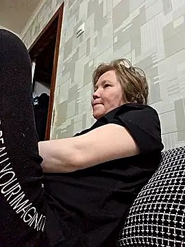  LOLA-LOLA  online show from 04/18/26, 04:44