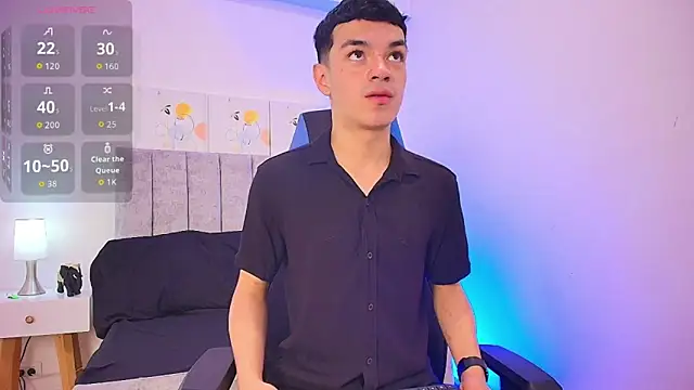 Snapshot of MikeLawford_ chatting on 03/15/26, 08:04 MikeLawford online show from 03/15/26, 08:04