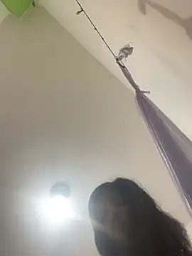 Brenda hot27 online show from 04/19/26, 06:10