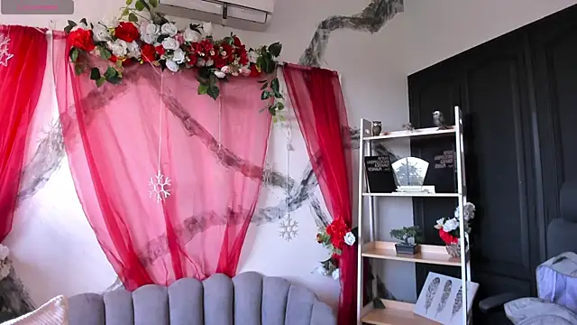 AphroditeSweett online show from 05/26/26, 08:38