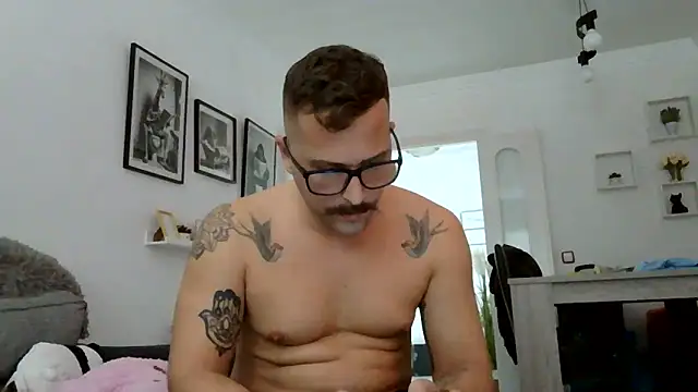 yanick931 online show from 06/11/26, 02:59