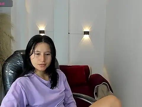 Snapshot of isabella_grace18 chatting on 08/04/26, 11:24 isabella grace18 online show from 08/04/26, 11:24