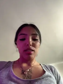 sylphiee  online show from 03/26/26, 05:29