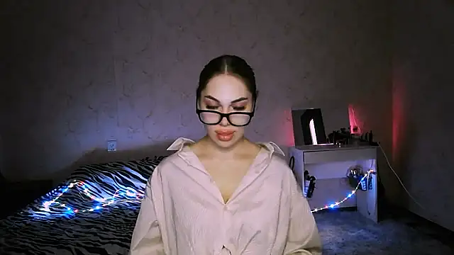 CherrySanyaro online show from 03/18/26, 05:05