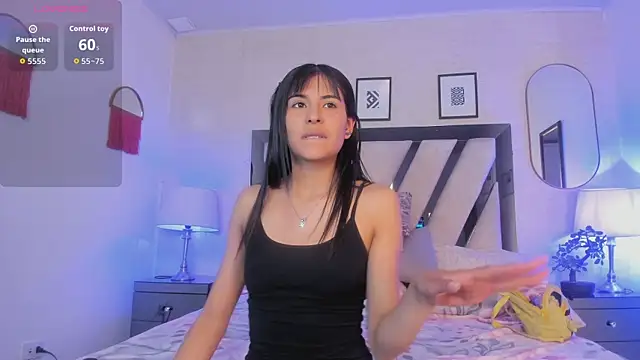 Violettaa Stone online show from 04/17/26, 03:31