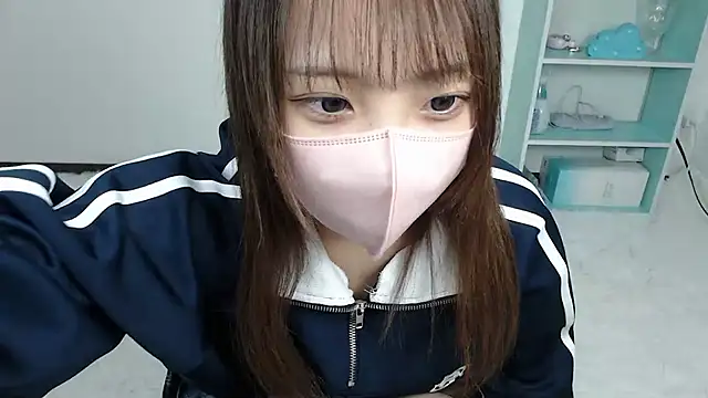 mayu nyann online show from 04/30/26, 09:04