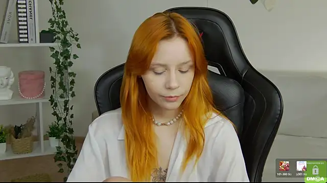 Snapshot of Rachel_lips chatting on 06/03/26, 09:12 Rachel lips online show from 06/03/26, 09:12