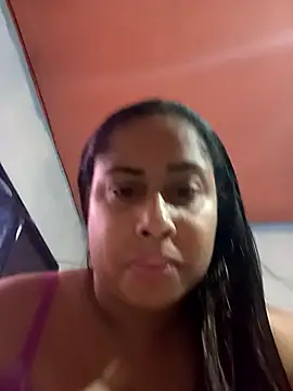 gatinha20257 online show from 04/22/26, 03:24