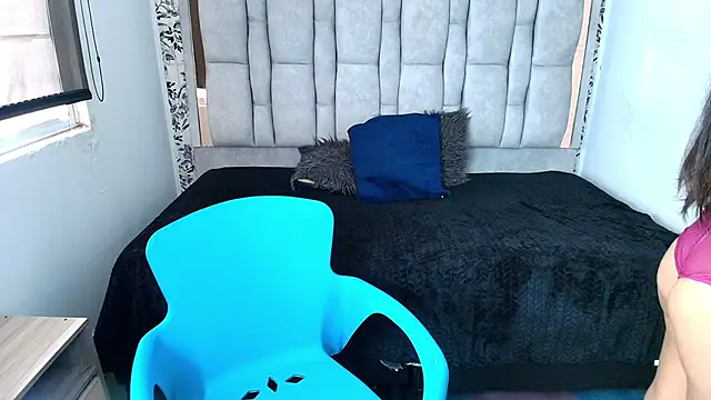 Keyla Brunette  online show from 04/18/26, 06:45