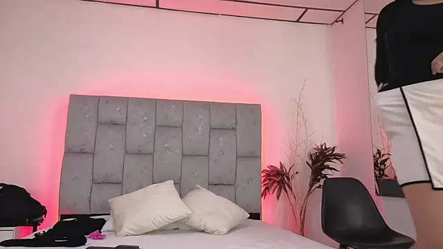 LexyJohnnes  online show from 04/29/26, 02:10