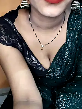 Hot lady234 online show from 06/19/26, 05:39