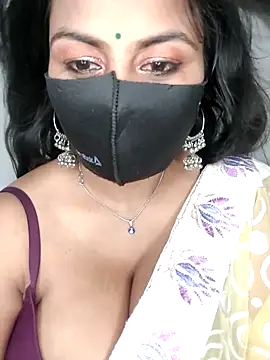 hot8178 online show from 04/29/26, 04:55