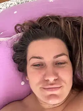 SweetCurvess online show from 04/28/26, 07:35