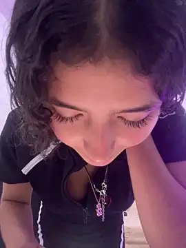 LINDA EF online show from 04/25/26, 12:41