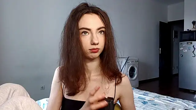 JuneMcfarren online show from 03/18/26, 11:35