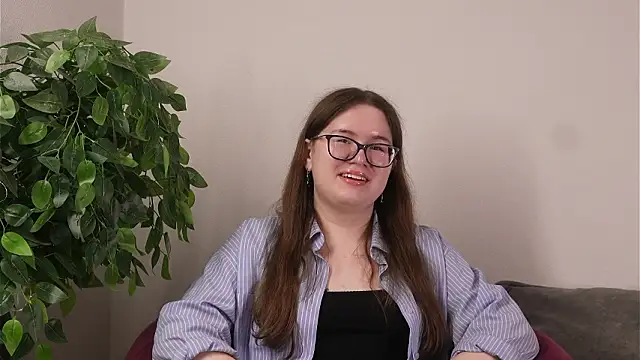 LinseyBellisario online show from 03/14/26, 11:48