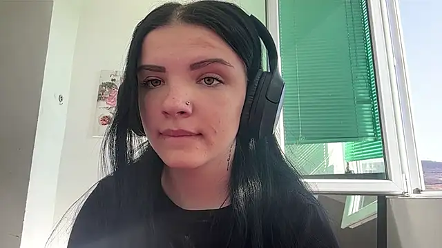 Kateqte online show from 03/14/26, 11:04