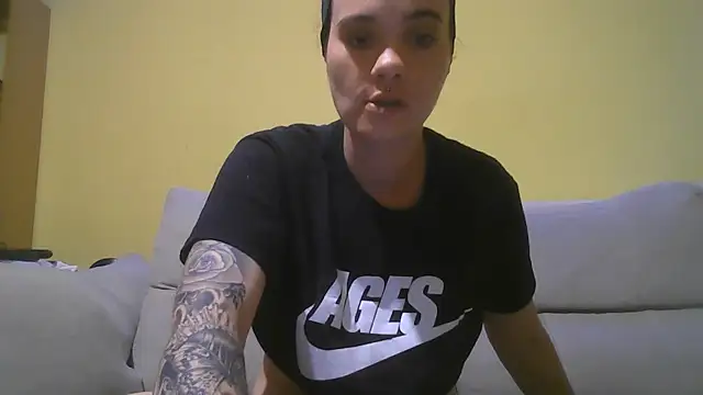 anastasia-evans online show from 07/17/26, 12:56