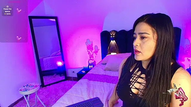 Afroditas 11 online show from 04/18/26, 12:31