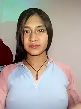 Snapshot of KarolaMendez chatting on 07/15/26, 09:42 KarolaMendez online show from 07/15/26, 09:42