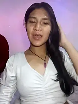 Snapshot of KarolaMendez chatting on 07/21/26, 01:30 KarolaMendez online show from 07/21/26, 01:30