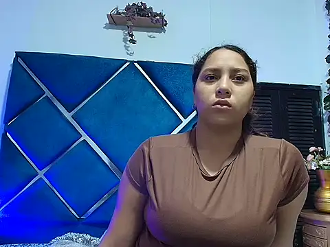 AnaisNuaghty online show from 03/17/26, 12:30