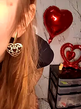 Atena demeter online show from 04/30/26, 08:57