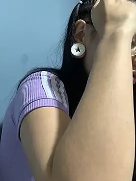 Snapshot of Sofiiaa2 chatting on 03/14/26, 04:07 Sofiiaa2 online show from 03/14/26, 04:07