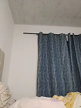 isabellaHill2 online show from 03/27/26, 06:08