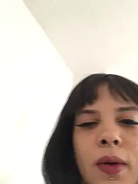 Snapshot of pinacarracci chatting on 07/18/26, 05:39 pinacarracci online show from 07/18/26, 05:39