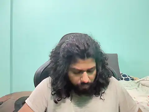 Snapshot of abhinaxx chatting on 04/04/26, 05:43 abhinaxx online show from 04/04/26, 05:43
