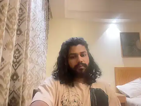 Snapshot of abhinaxx chatting on 04/08/26, 08:42 abhinaxx online show from 04/08/26, 08:42