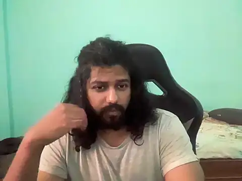 Snapshot of abhinaxx chatting on 04/20/26, 08:17 abhinaxx online show from 04/20/26, 08:17