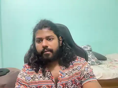 Snapshot of abhinaxx chatting on 04/23/26, 12:04 abhinaxx online show from 04/23/26, 12:04
