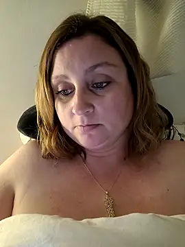 Snapshot of duotroublant chatting on 06/13/26, 09:35 duotroublant online show from 06/13/26, 09:35