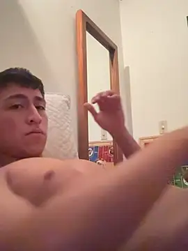 Snapshot of Elcolombianoo chatting on 05/21/26, 12:06 Elcolombianoo online show from 05/21/26, 12:06