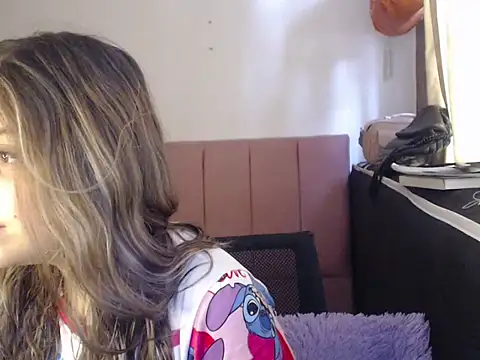 Amber Blesssed online show from 04/28/26, 04:01