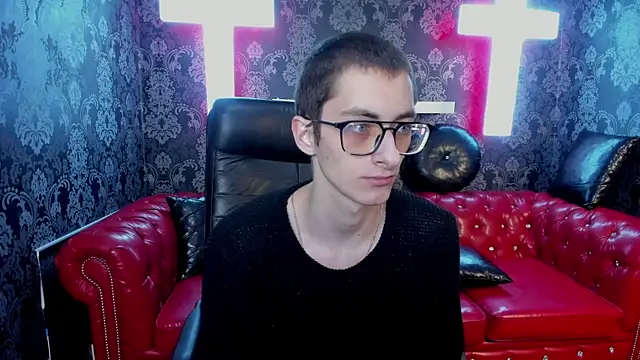 Snapshot of RonBevs chatting on 03/21/26, 07:17 RonBevs online show from 03/21/26, 07:17