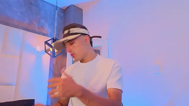 Hadrian Torres online show from 03/13/26, 12:45