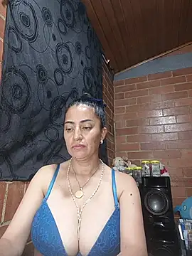 Snapshot of Alexandrina chatting on 05/15/26, 11:34 Alexandrina online show from 05/15/26, 11:34