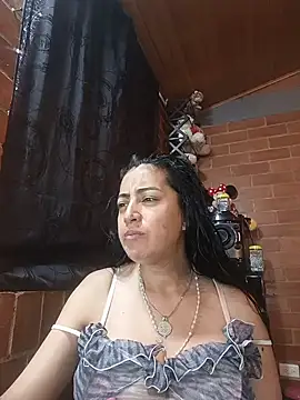 Snapshot of Alexandrina chatting on 07/12/26, 04:09 Alexandrina online show from 07/12/26, 04:09