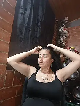 Snapshot of Alexandrina chatting on 07/21/26, 11:29 Alexandrina online show from 07/21/26, 11:29