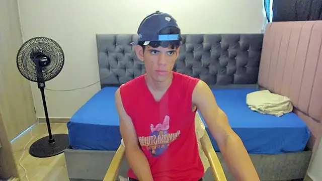 Josy 11 online show from 03/17/26, 08:45