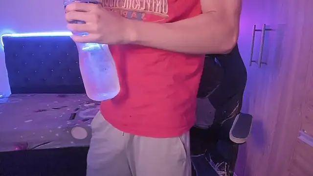 Josy 11 online show from 04/09/26, 05:29