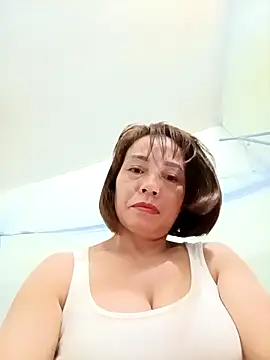 Lyly22x online show from 05/09/26, 09:31