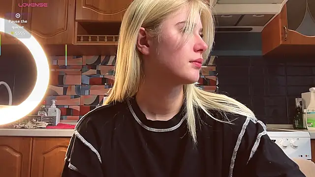 ivygenesis online show from 04/04/26, 10:57